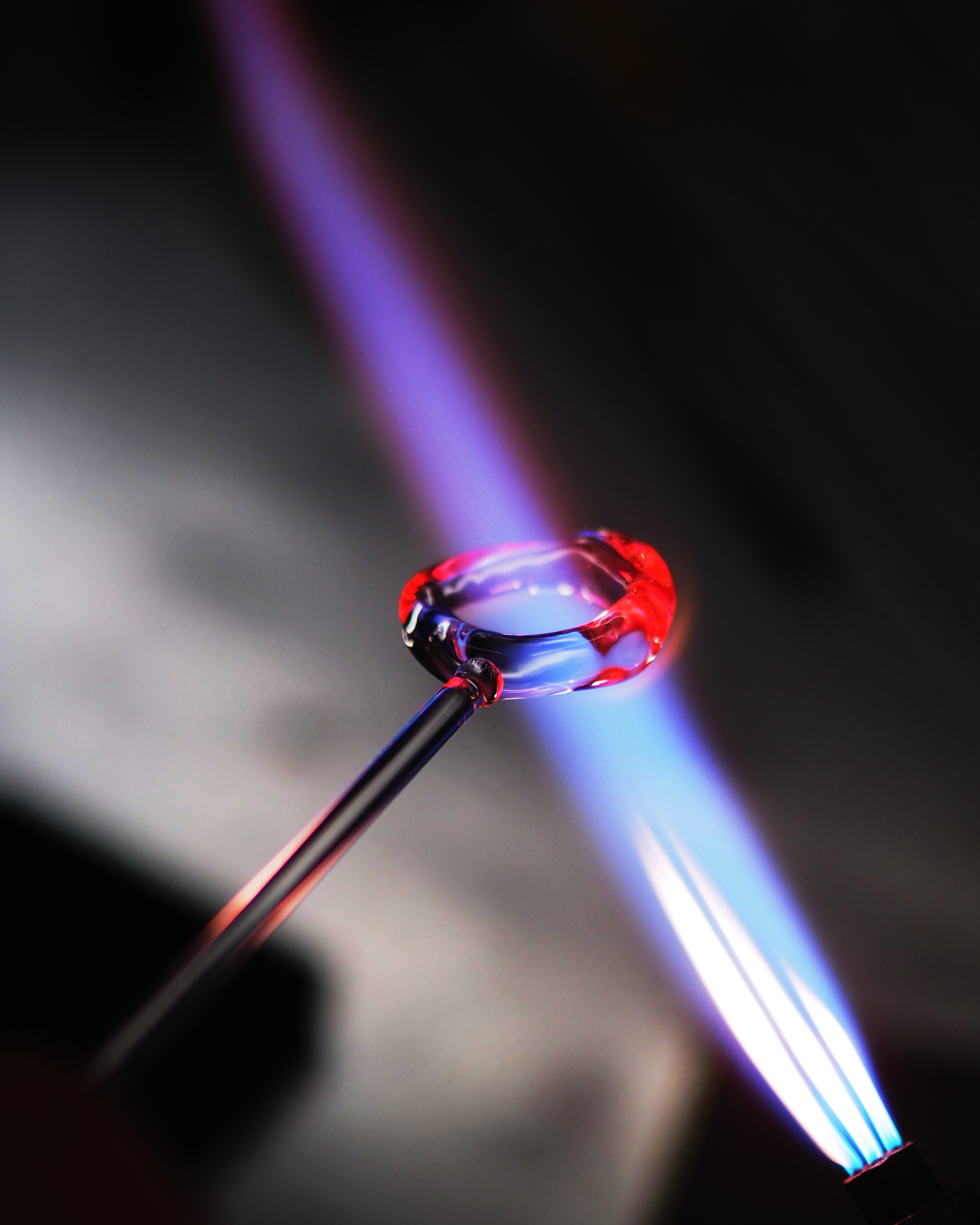 Borosilicate Glass Ring Workshop in Barcelona. Create your Magical Ring.